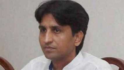  Kumar Vishwas