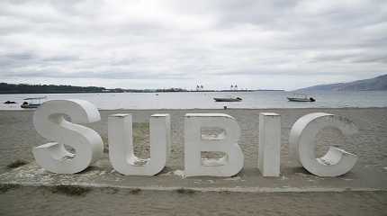 America largest overseas naval base at the Subic Bay 