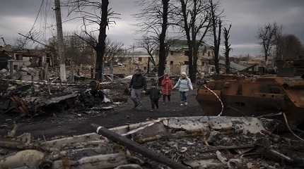 destroyed Russian tanks in Bucha