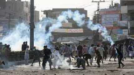 clashes between protesters and police