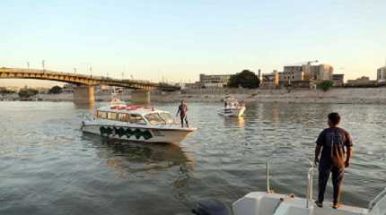 river taxi