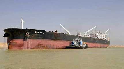 Two tankers collided in Suez Canal