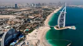  Burj al-Arab hotel in Dubai