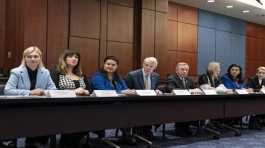 Sen. Rob Portman and Sen. Dick Durbin with members of the Ukrainian Parliament