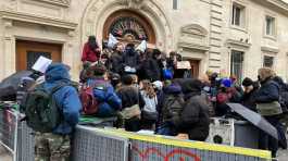 students block their school