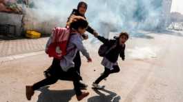 Israeli police attack Palestinian children